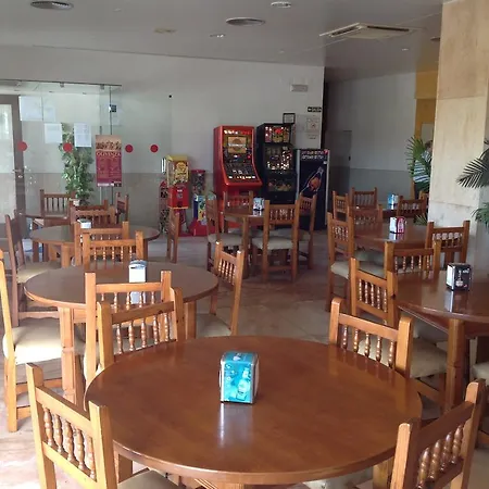Πανσιόν Amigos 3*